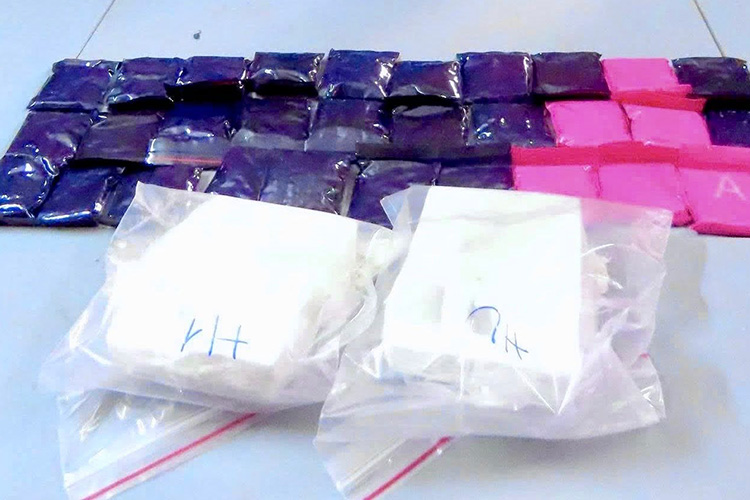 Tang vật. Ảnh: An ninh Điện Biên