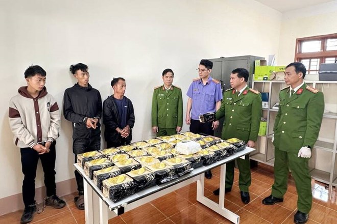 Công an Sơn La bắt 3 đối tượng, thu giữ lượng lớn ma túy