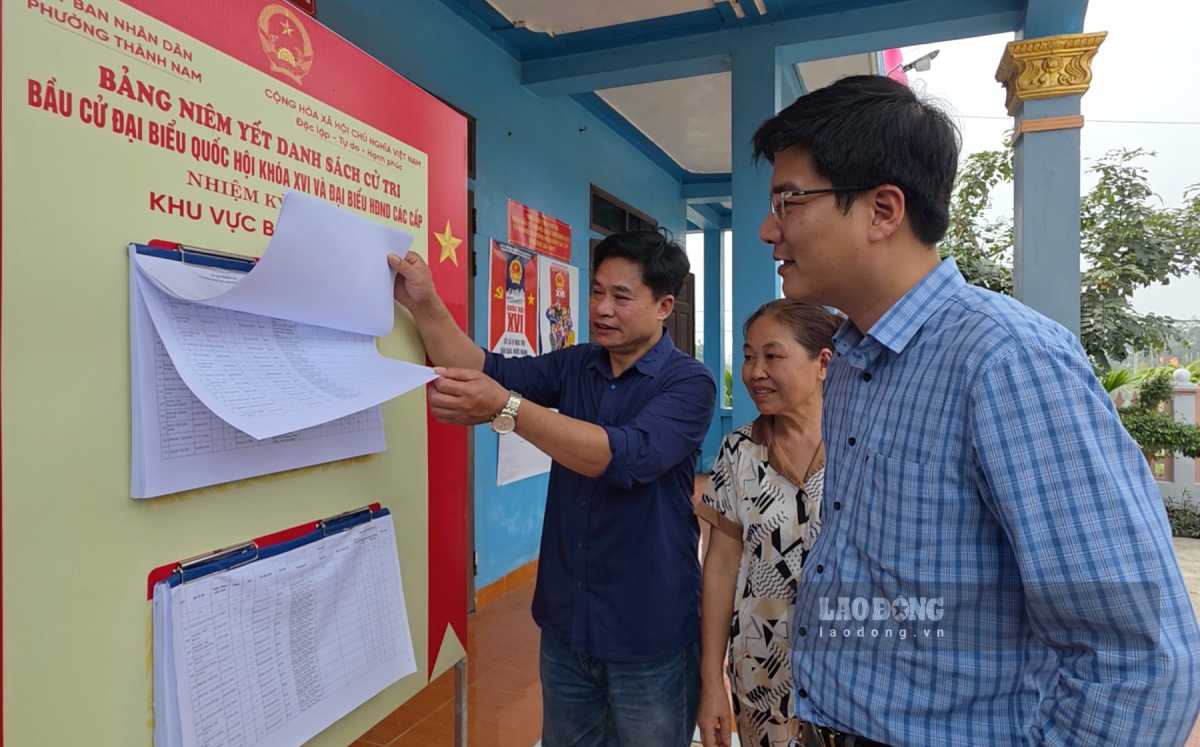 Cử tri phường Thành Nam, tỉnh Ninh Bình