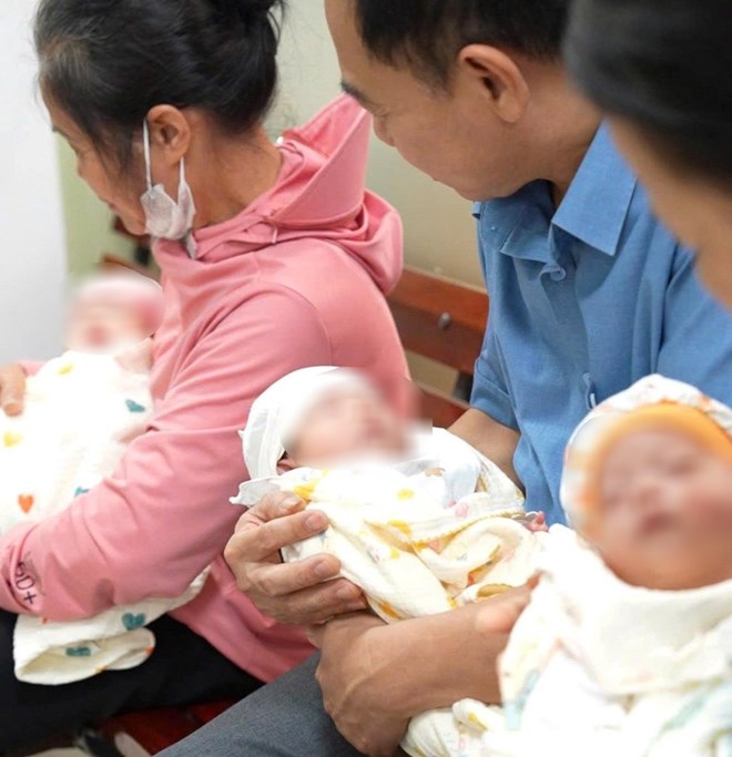 Mang tam thai tự nhiên, người mẹ 3 lần lên bàn mổ trong chưa đầy nửa tháng