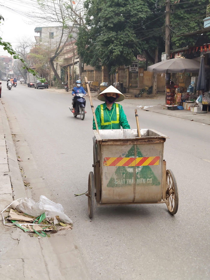Chị Mai là cá nhân duy nhất của tỉnh Lào Cai được Tổng LĐLĐVN tặng bằng khen học tập và làm theo Bác. Ảnh: Bảo Nguyên