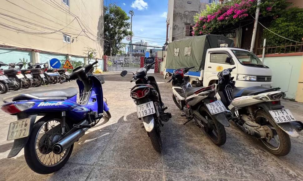 Công an phường An Nhơn đã thu giữ 4 xe máy do đối tượng Trần Văn Thắng trộm cắp. Ảnh: Công an