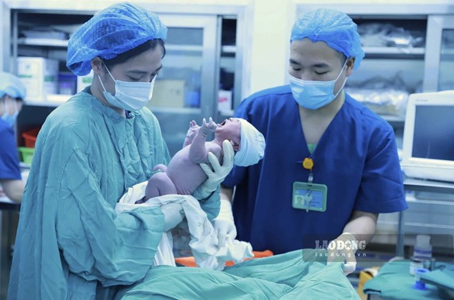 Giải đáp chế độ nghỉ thai sản cho nam giới đang làm việc tại xã