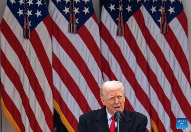 Tổng thống Trump phủ nhận khả năng Iran nhận được 300 tỉ USD