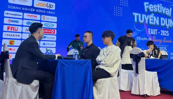 Lao động bị từ chối vì tuổi tác: Lãng phí nhân lực đang độ