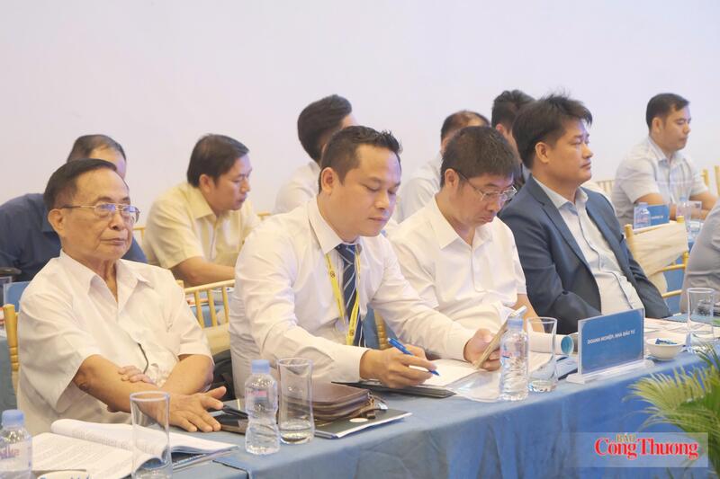 Các đại biểu tham dự hội thảo. Ảnh: Lê Sơn