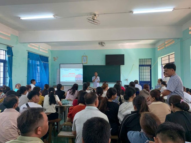 Đưa cơ hội việc làm đến gần với người dân vùng sâu Ea Riêng