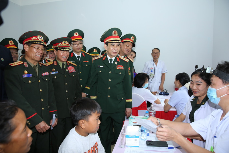 Chùm ảnh: Việt Nam - Lào khởi động Giao lưu hữu nghị quốc phòng biên giới lần 3 - 17