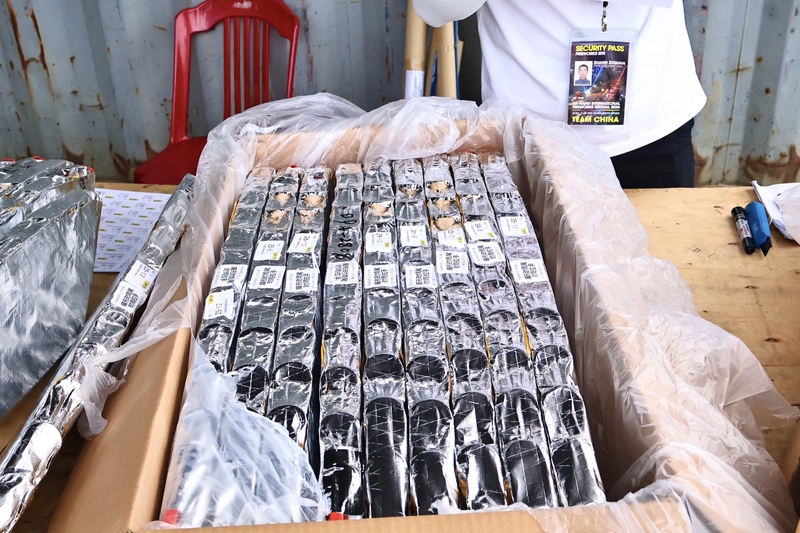 Với Trung Quốc, việc ba năm liên tiếp góp mặt ở chung kết DIFF là niềm tự hào lớn, họ mong muốn dành tặng khán giả một màn trình diễn đặc biệt như lời tri ân cho sự đồng hành trong suốt những năm qua. Ảnh: Diễm Phúc