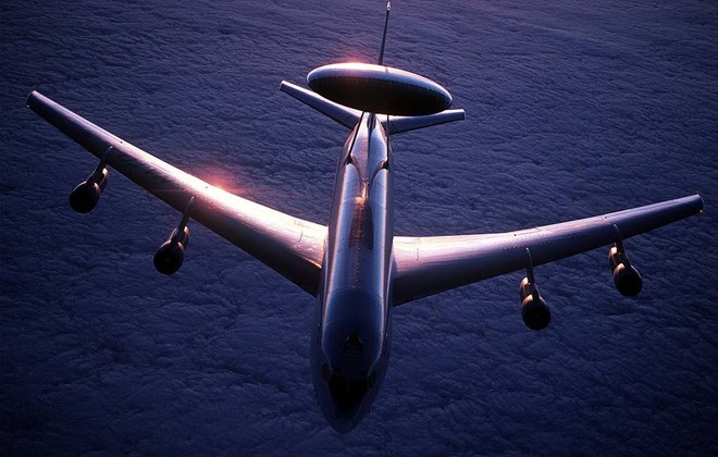 Máy bay chỉ huy, cảnh báo sớm của NATO xuất hiện ở Biển Đen