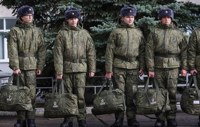 Nga hoàn tất đợt tuyển quân mới, 141.000 tân binh gia nhập quân đội