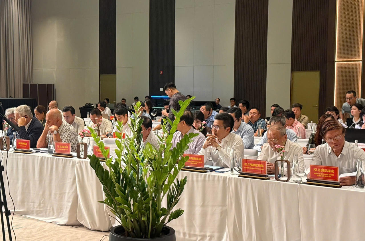 Hội thảo quốc tế đánh giá, bảo tồn Voọc mông trắng tại Ninh Bình