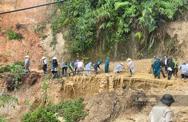 Cảnh báo 7 tỉnh có mưa to, nguy cơ thời tiết xấu trong 6 giờ tới
