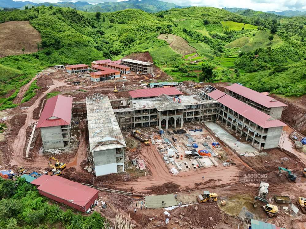 Toàn cảnh dự án trường nội trú liên cấp tại xã Sín Thầu. Ảnh: Thành An