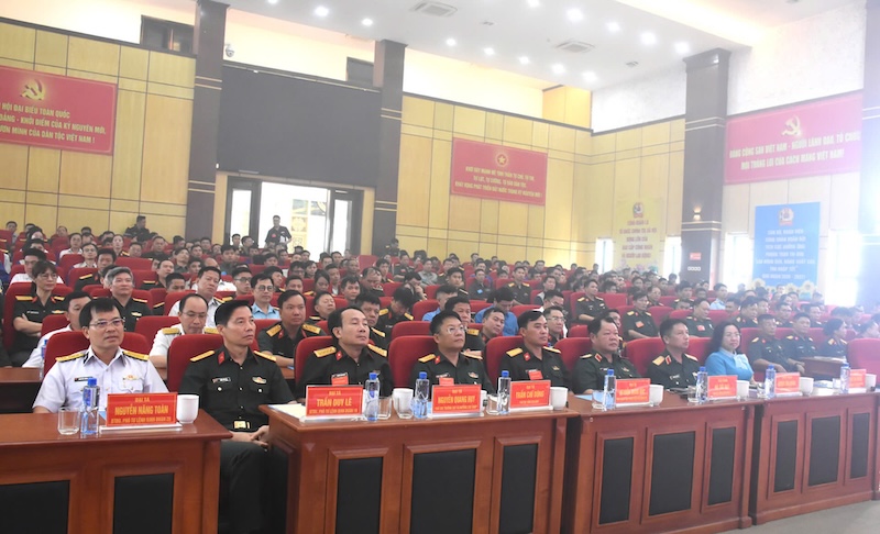 Các đại biểu dự khai mạc Hội thi. Ảnh: Kim Anh