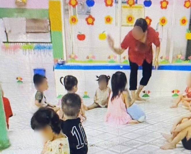Vụ nghi bảo mẫu luồn dây thun bắn trẻ ở TPHCM: Trường tạm dừng hoạt động