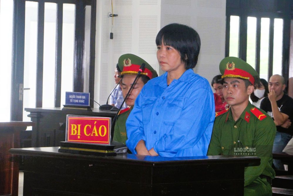 Bị cáo Tô trước vành móng ngựa. Ảnh: Nguyễn Hoàng