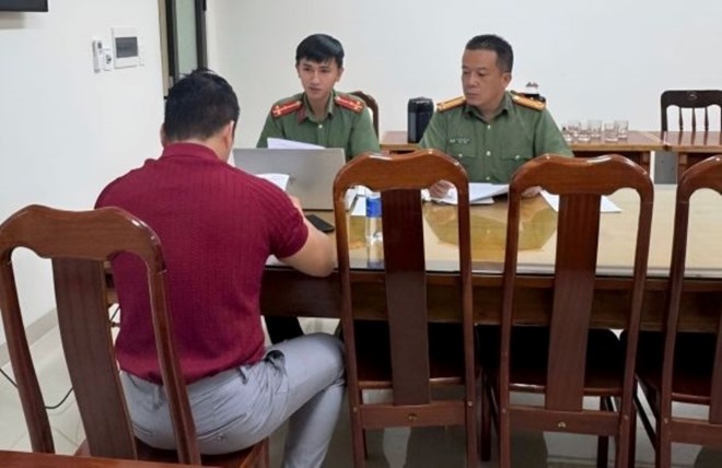 Lấy bản tin của cơ quan báo chí đăng lên mạng xã hội, bị phạt 12,5 triệu đồng