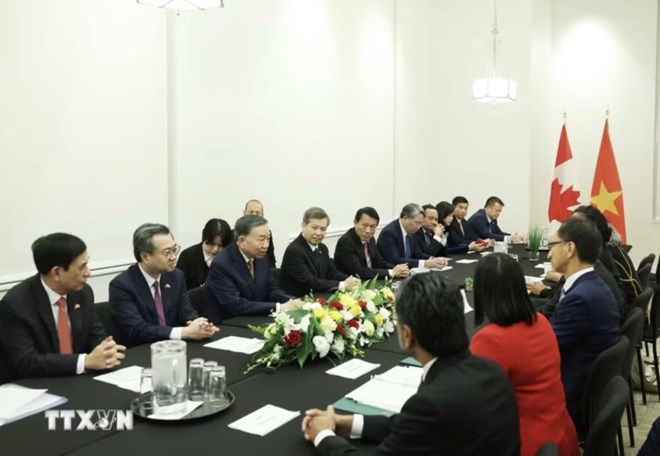 Tăng cường kết nối và hợp tác thường xuyên giữa các nghị sĩ hai nước Việt Nam - Canada