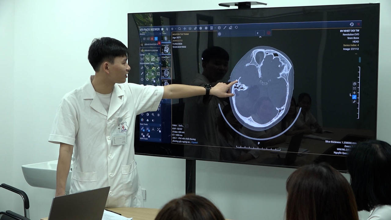Hoạt động đào tạo tại Trung tâm Pháp y Hà Nội. (Ảnh: PV)