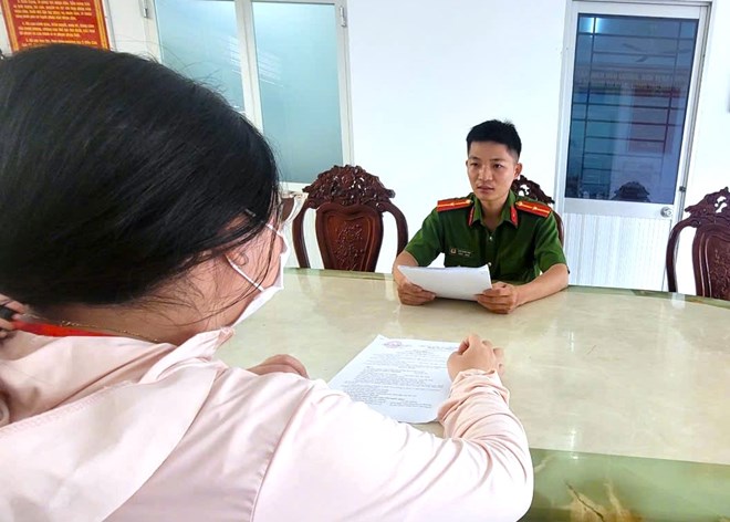 Đăng bài vu khống hai phụ nữ trên Facebook, cô gái 20 tuổi bị phạt 12,5 triệu đồng