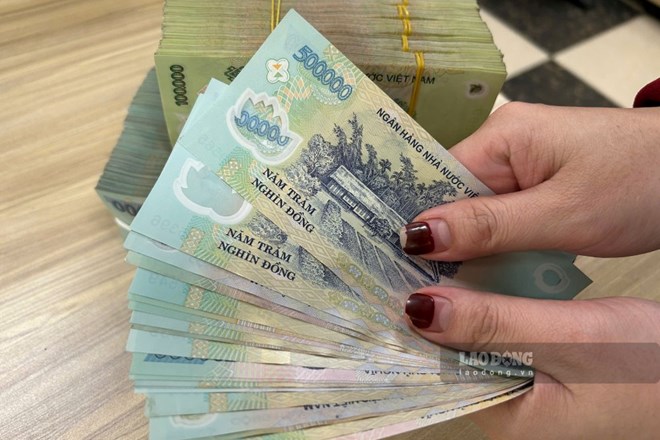 Lương cơ sở tăng 8%, cải cách tiền lương theo mức độ hoàn thành nhiệm vụ