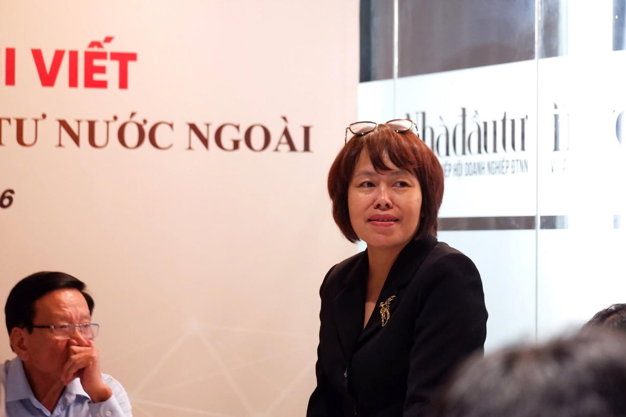 Bà Đặng Thị Phương Thảo, Phó Cục trưởng Cục Báo chí đánh giá cao chất lượng hoạt động của Tạp chí Nhà đầu tư. Ảnh: Quang Minh