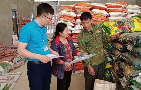 98,83% người nhận lương hưu ở Tuyên Quang qua chuyển khoản
