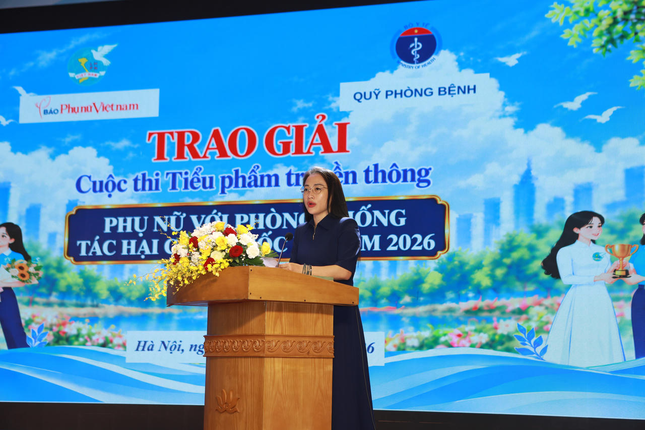 TS.BS Trần Khánh Thu, Giám đốc Quỹ Phòng bệnh (Bộ Y tế) đánh giá cao nỗ lực của ban tổ chức, các đội thi và cá nhân thí sinh. (Ảnh: PV)